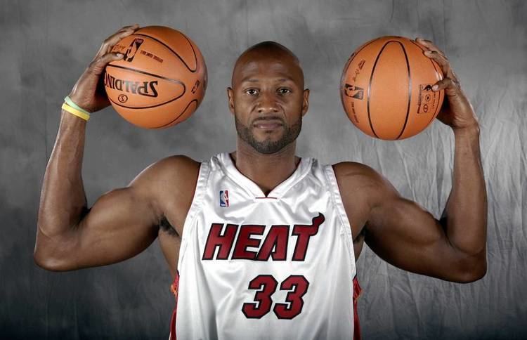 Alonzo Mourning Alonzo Mourning On and off the court Miami Herald