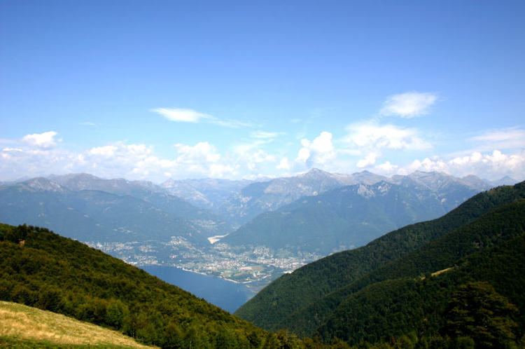 Alpe di Neggia httpsuploadwikimediaorgwikipediacommons00