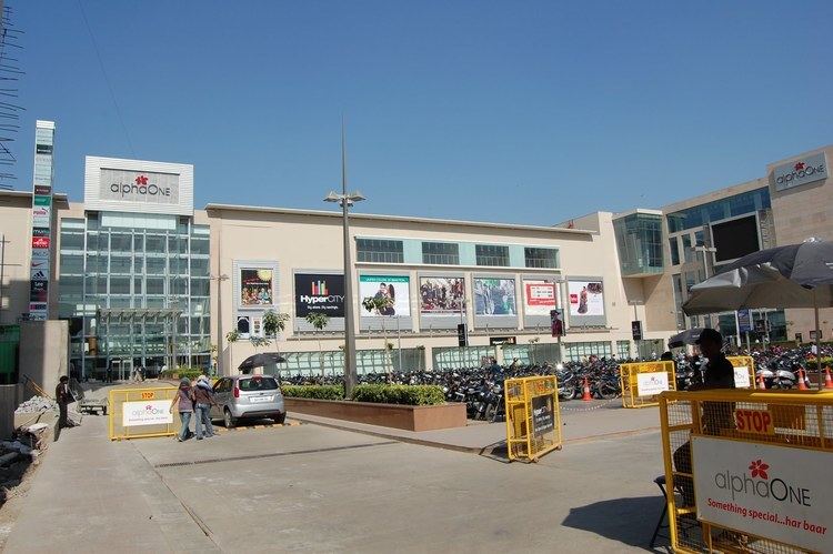 AlphaOne Mall, Ahmedabad httpsiytimgcomvilkUhkoIiJYmaxresdefaultjpg