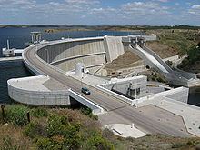 Alqueva Dam httpsuploadwikimediaorgwikipediacommonsthu