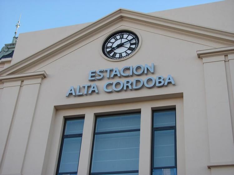 Alta Córdoba railway station