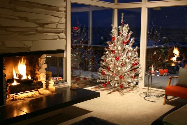 Aluminum Christmas tree