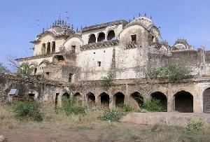 Alwar fort Alwar Fort Forts And Palace in Rajasthan