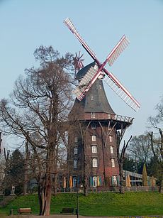 Am Wall Windmill httpsuploadwikimediaorgwikipediacommonsthu