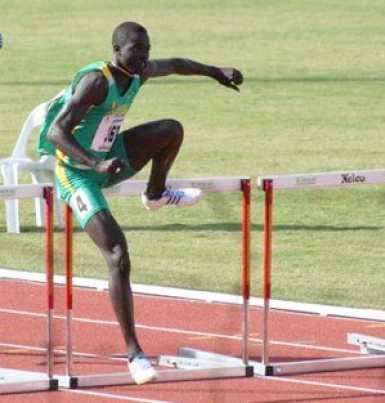 Amadou Ndiaye Championnats de France Amadou Ndiaye remporte le 400m haies