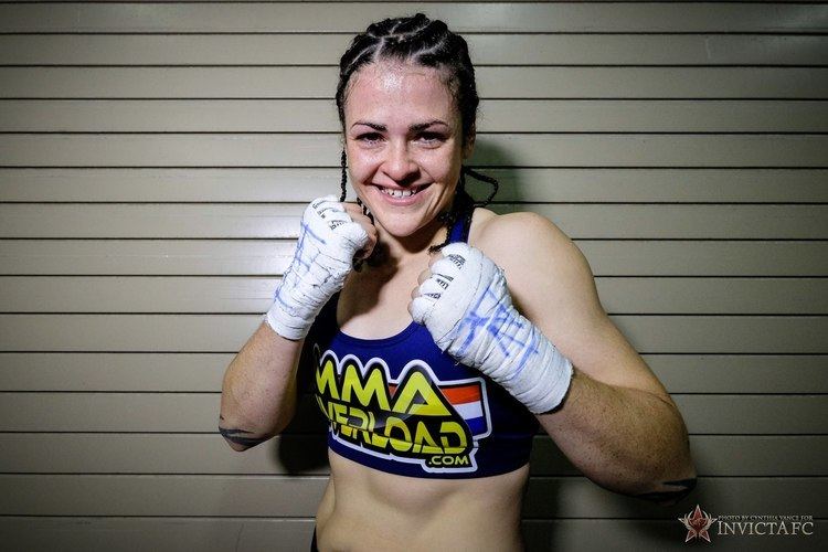 Amanda Bell Invicta FC 9 Amanda Bell Post Fight Interview YouTube