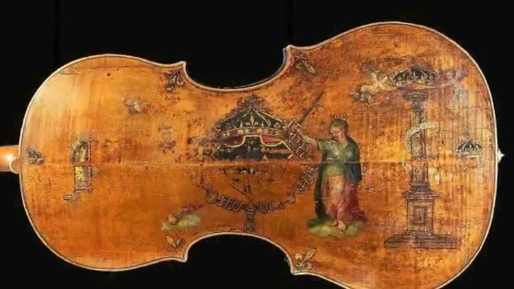 Amati Demonstration of the Andrea Amati cello The King mid16th century