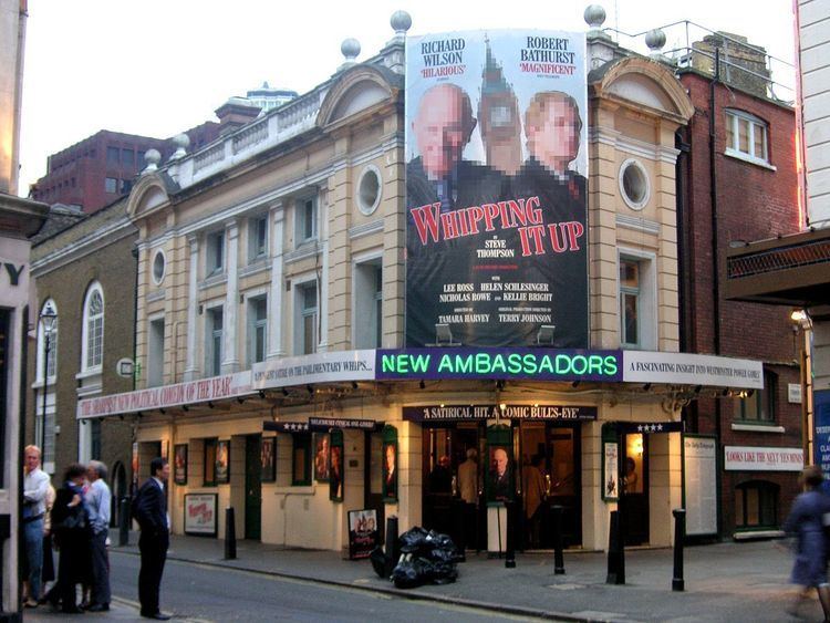 Ambassadors Theatre (London)