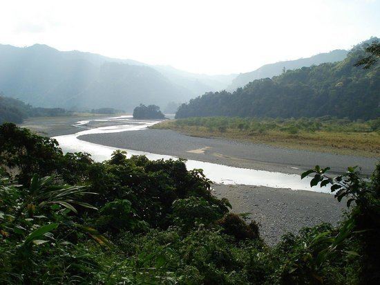 Amburayan River httpsmediacdntripadvisorcommediaphotos03