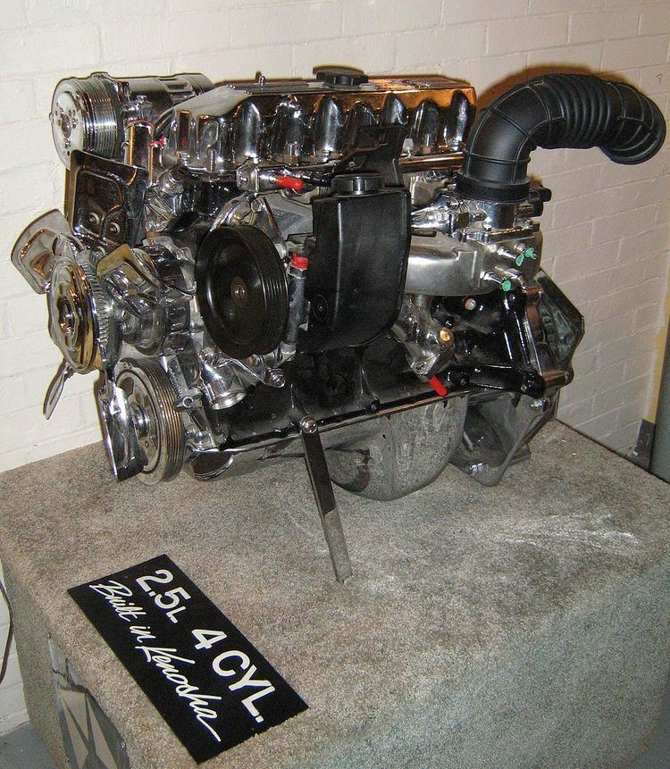 AMC straight-4 engine