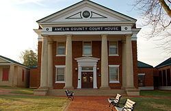 Amelia Courthouse, Virginia httpsuploadwikimediaorgwikipediacommonsthu