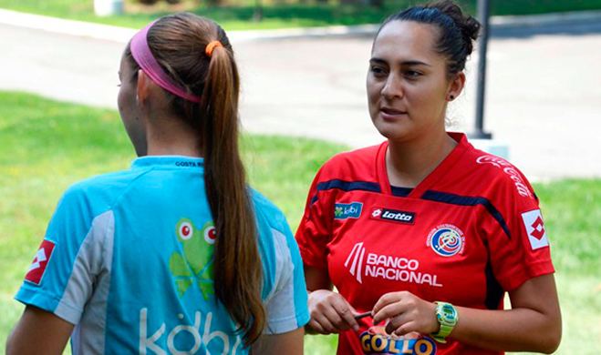 Amelia Valverde Amelia Valverde takes hold of Costa Rica SEFutbol