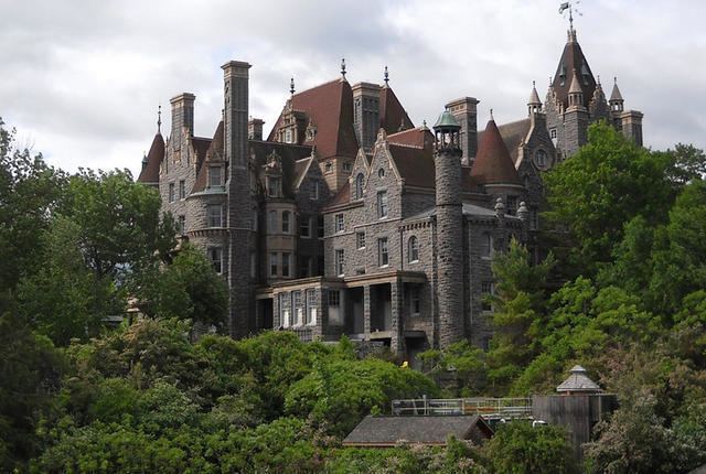 America's Castles 11 American Castles You Can Visit Mental Floss