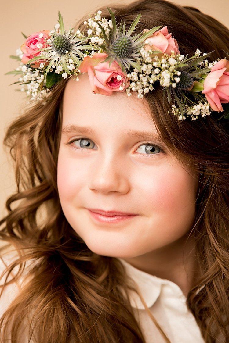 Amira Willighagen httpsimagesnasslimagesamazoncomimagesI9