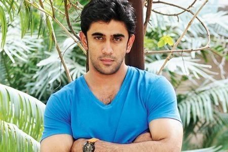 Amit Sadh Amit Sadh makes a career away from his girlfriend The