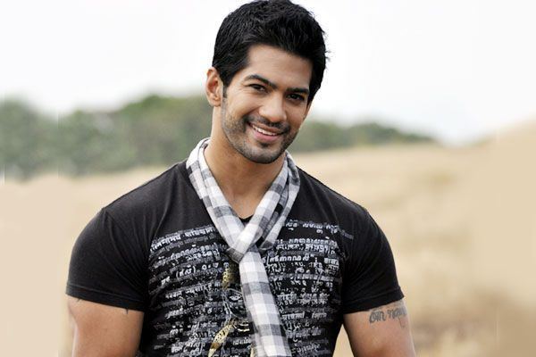 Amit Tandon Amit Tandon Photos Amit Tandon Photo Gallery Veethi