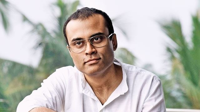 Amitabh Bhattacharya I think and write in Hindi says Dangal lyricist Amitabh