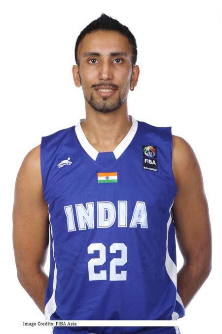 Amjyot Singh India hoopster Amjyot Gill signs up for NBA DLeague Rediffcom Sports