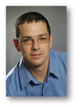Amos Harel Amos Harel attacks IDF forgets journalist professionalism The