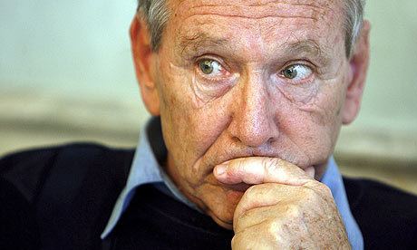 Amos Oz Interview Amos Oz Culture The Guardian