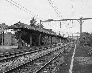 Ampere station httpsuploadwikimediaorgwikipediacommonsthu