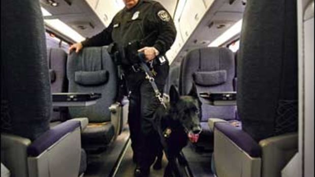 Amtrak Police Amtrak To Begin Random Bag Screening CBS News