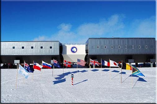 Amundsen–Scott South Pole Station httpswwwnsfgovgeoplrimagesprssspstation