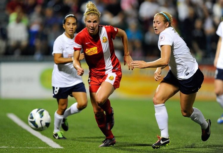 Amy Barczuk Equalizer Soccer Flash fire sale continues Barczuk to
