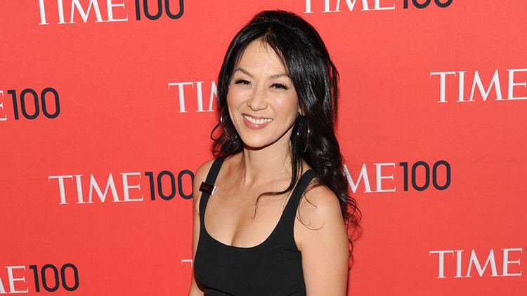 Amy Chua Tiger Mom39 author Amy Chua sparks controversy with new