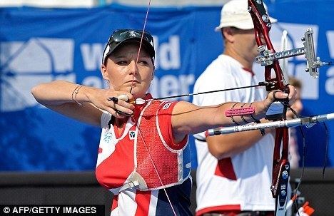 Amy Oliver Larry Godfrey and Amy Oliver win bronze at World Archery