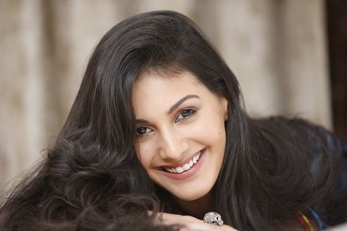 Amyra Dastur Youth Incorporated India39s leading youth magazineCeleb