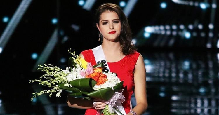 Ana Haložan Miss Slovenia Ana Halozan Makes Miss Universe Appearance After