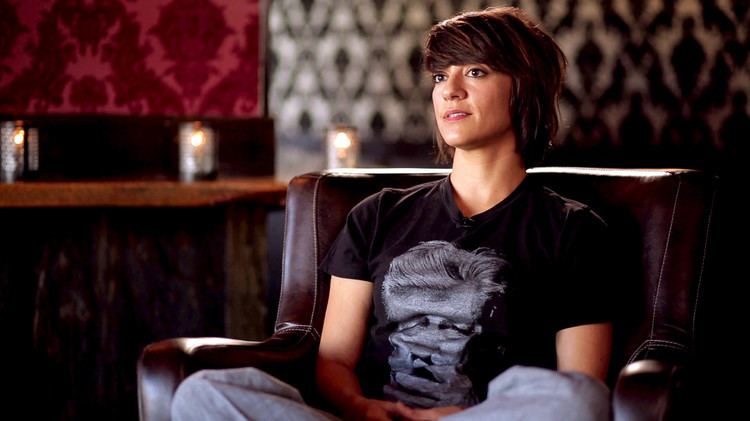 Ana Lily Amirpour Keanu Reeves Joins Ana Lily Amirpour39s Cannibal Love Story