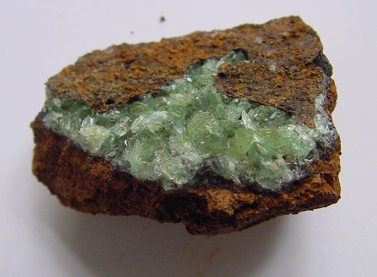 Anapaite