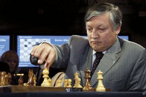 Anatoly Karpov vs Gata Kamsky