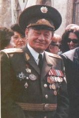 Anatoly Zinevich httpsuploadwikimediaorgwikipediarueeeAna