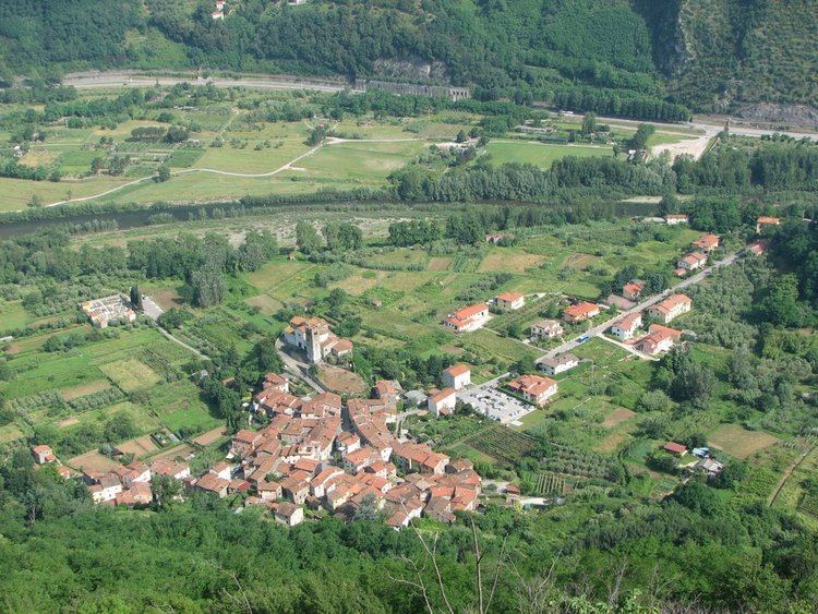 Anchiano Panoramio Photo of Anchiano visto dalla cresta nord del Gallione