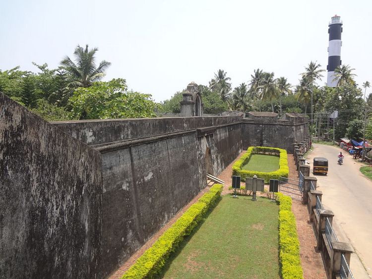 Anchuthengu Fort Anjengo Fort and Anjengo Lighthouse Anchuthengu Fort or An Flickr