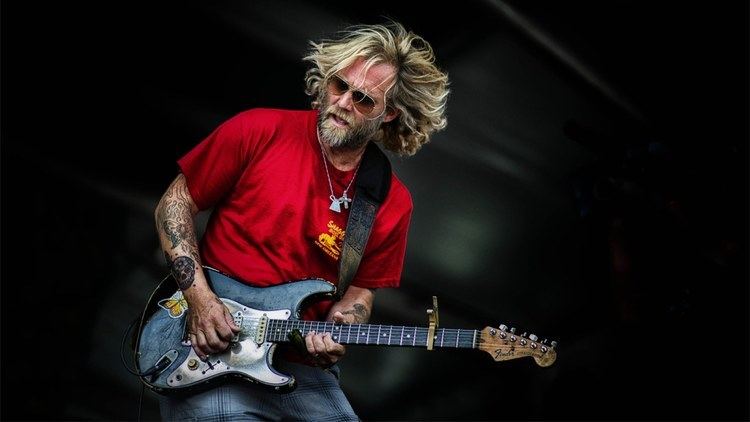 Anders Osborne wwwtelluridebluescomfilesstyleslargepublica