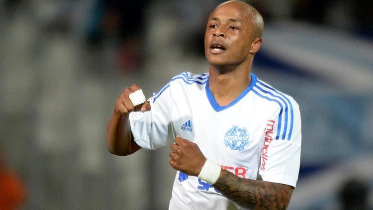 André Ayew Swansea sign Andre Ayew Footy News 365