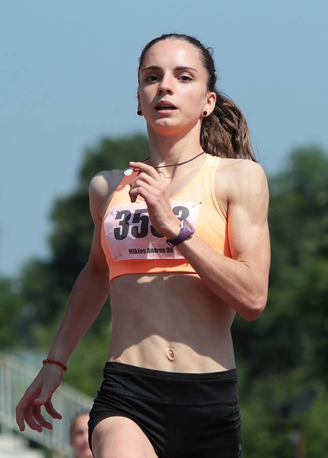 Andrea Miklós Great Street Runner Andrea Miklos 5329sec on 400 metres All