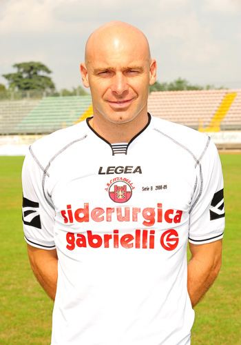 Andrea Pierobon PIEROBON super man a Catania nel 2012 45 anni e non