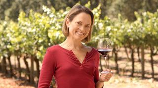 Andrea Robinson (sommelier) Slow Living Radio 0703 The Glass and The Art of Glass