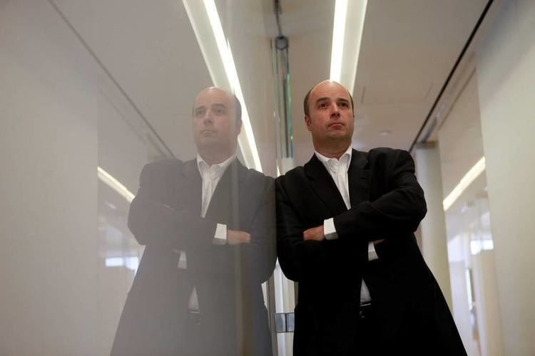 Andreas Dracopoulos Greek Shipping Magnate Urges Tycoons To Pull Their Weight Timecom