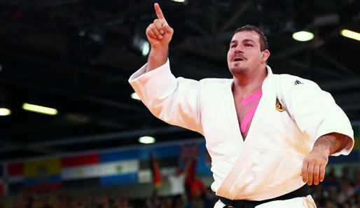 Andreas Tölzer JudoSchwergewicht hat in ersten Runden keine Probleme Judoka