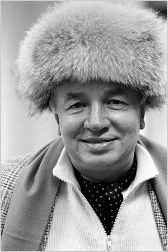 Andrei Voznesensky Andrei Voznesensky 77 Celebrated Russian Poet Dies