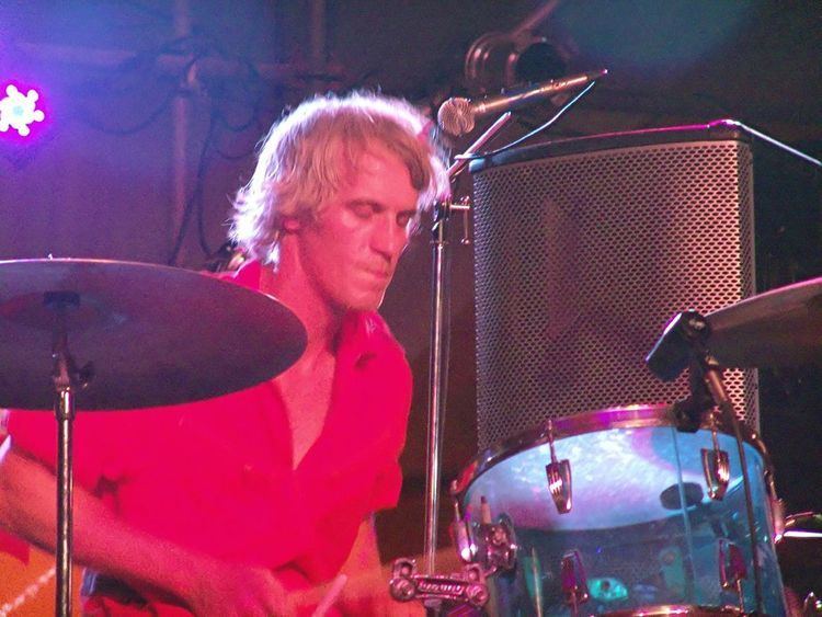 Andrew Scott (drummer) Andrew Scott drummer Wikipedia
