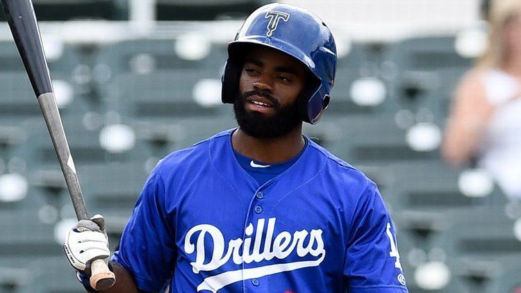 Andrew Toles Dodgers Rumors Team Will Reportedly Promote Outfielder Andrew Toles
