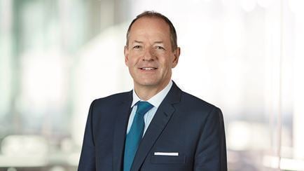 Andrew Witty GSK announces new scholarships to recognise retiring CEO Sir Andrew