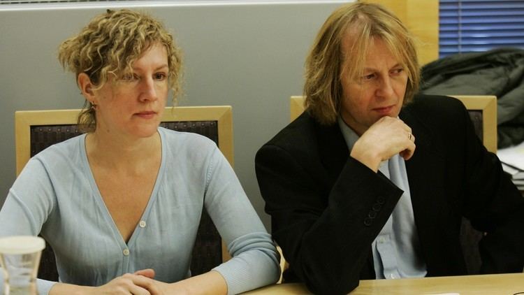 Andrine Sæther Bryllup i retten NRK Vestfold Lokale nyheter TV og radio